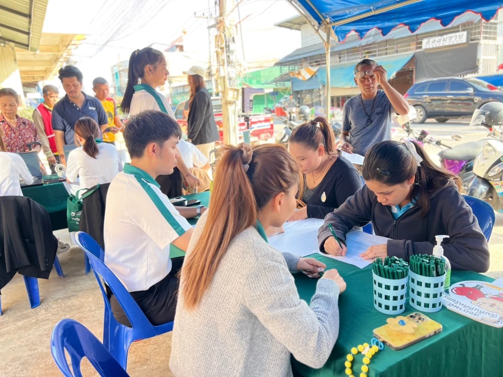Sikarin Hospital Hatyai, in collaboration with AIA Company Limited, extended care and concern to the people of Hat Yai